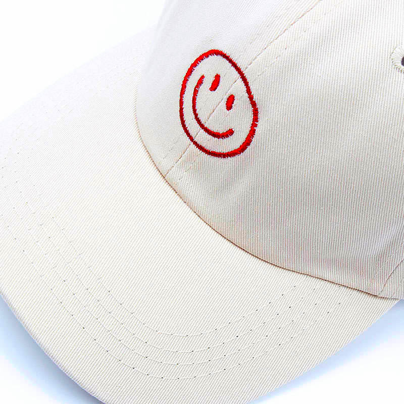 Smiley Face Off White Dad Hat, Curved Brim, Adjustable Strap, Cotton Baseball Cap for Men & Women Golf, Gym, Hike, Surf