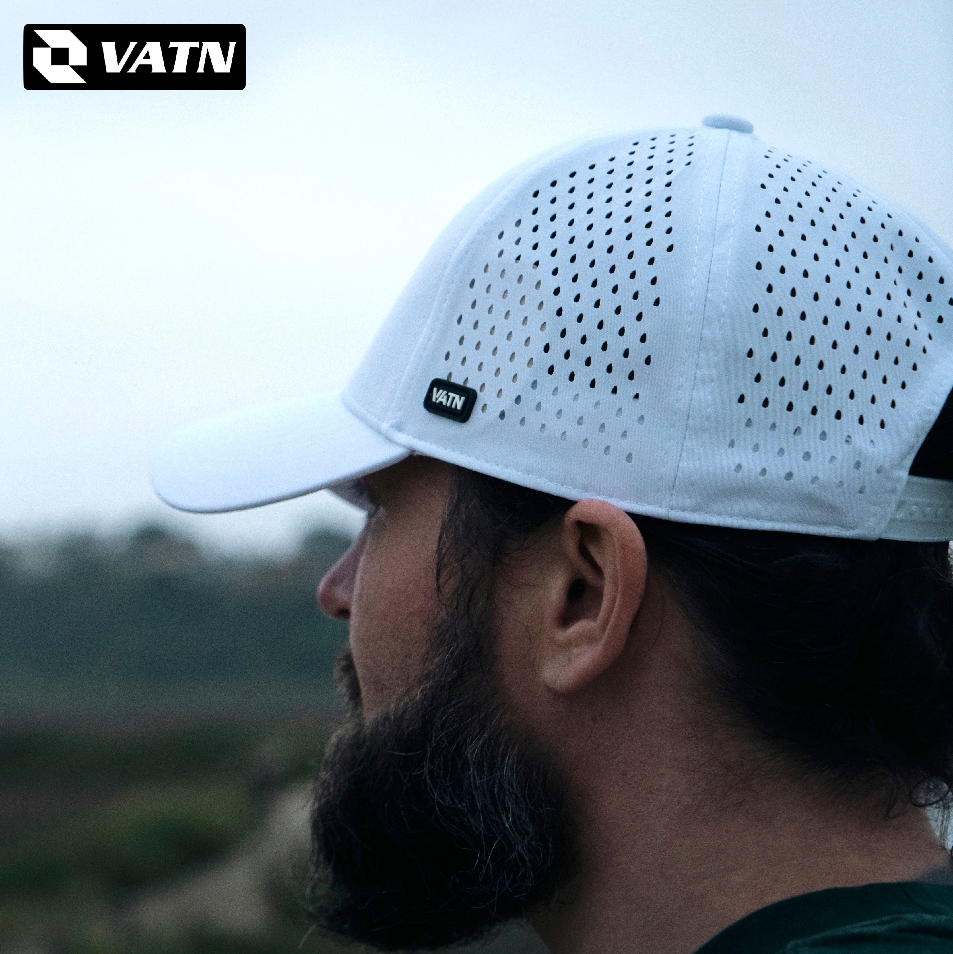 White curved deals brim hat